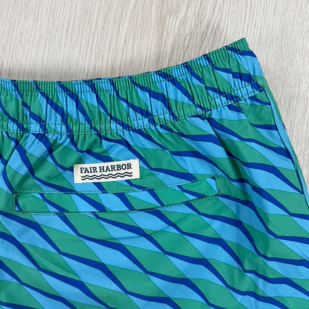 Swim Trunks Fair Harbor Mens XXL Green Blue Geometric Wavy Print Board Shorts - Picture 11 of 11